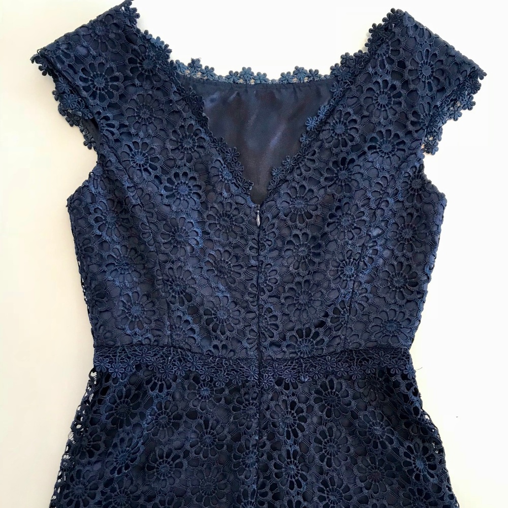 Laundry By Shelli Segal Lace Dress - Picture 6 of 8